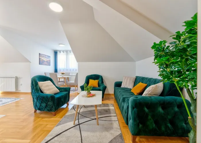 Centrum Lägenhet Zlatibor